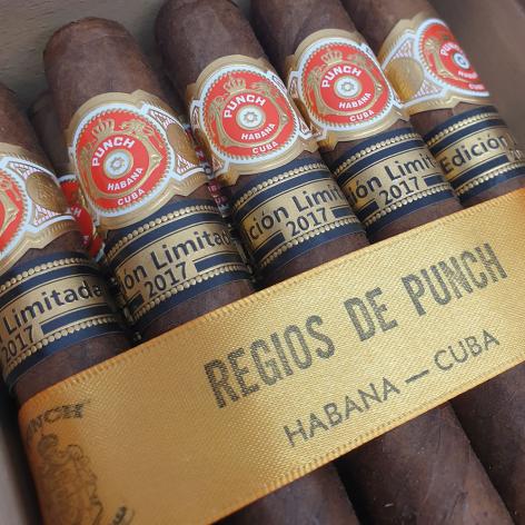 Lot 385 - Punch Regios de Punch 