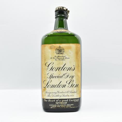 Lot 385 - Gordon&#39s Special Dry Gin 70 Proof Spring Cap 