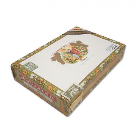 Lot 387 - Romeo y Julieta Hermosos No.2