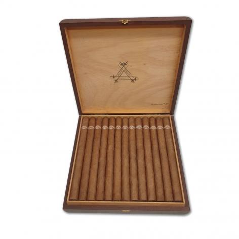 Lot 390 - Montecristo A