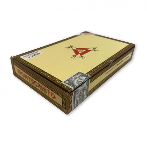 Lot 390 - Montecristo No. 2