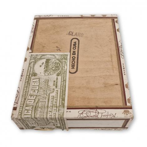 Lot 390 - Rafael Gonzales Slenderellas