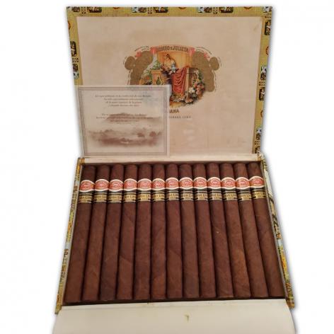 Lot 391 - Romeo y Julieta Hermosos No.1