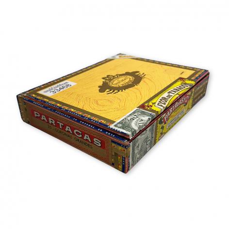Lot 391 - Partagas Coronas Grandes