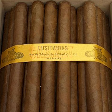 Lot 393 - Partagas Lusitanias