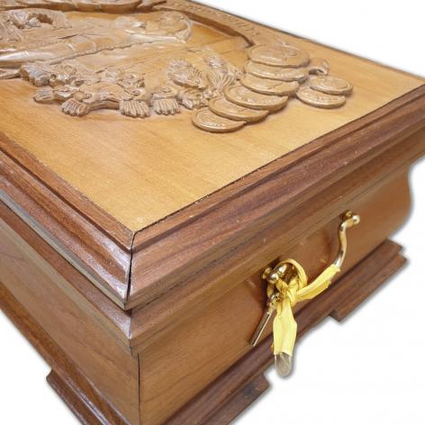 Lot 397 - Romeo y Julieta 125 Aniversario Humidor