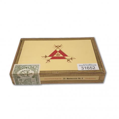 Lot 398 - Montecristo No. 4