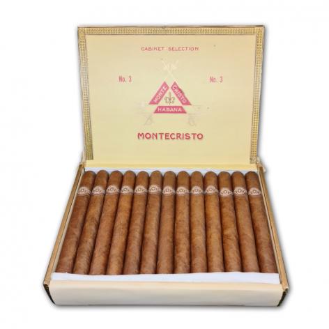 Lot 39 - Montecristo  No.3