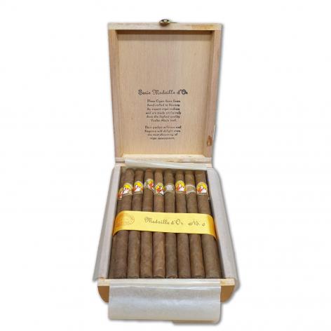 Lot 39 - La Gloria Cubana Medaille d'Or No.4