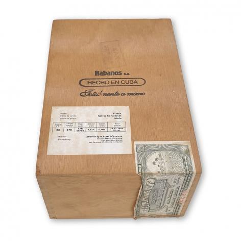 Lot 39 - Punch Ninfas