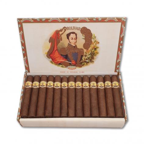 Lot 3 - Bolivar Royal coronas