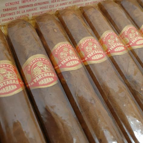 Lot 400 - Partagas Londres Extra