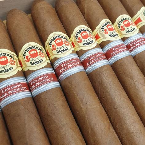 Lot 400 - Diplomaticos Bushido 