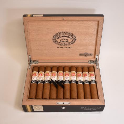 Lot 402 - Hoyo de Monterrey Epicure No.2 reserva