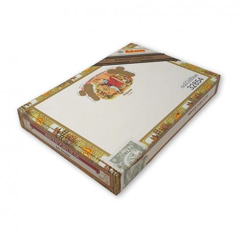 Lot 403 - Romeo y Julieta Duke 