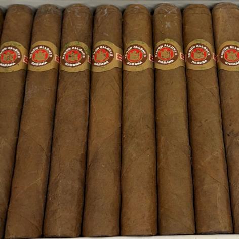 Lot 403 - Ramon Allones Petit Coronas