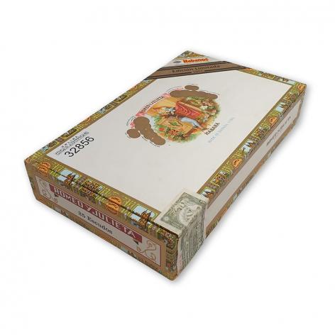 Lot 404 - Romeo y Julieta Escudos 