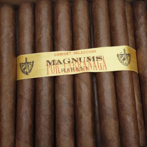 Lot 406 - Por Larranaga Magnums