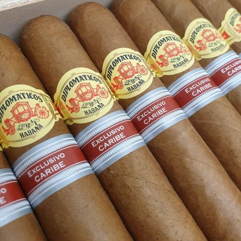 Lot 407 - Diplomaticos Reserva Exclusiva 