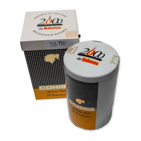 Lot 407 - Cohiba Piramides