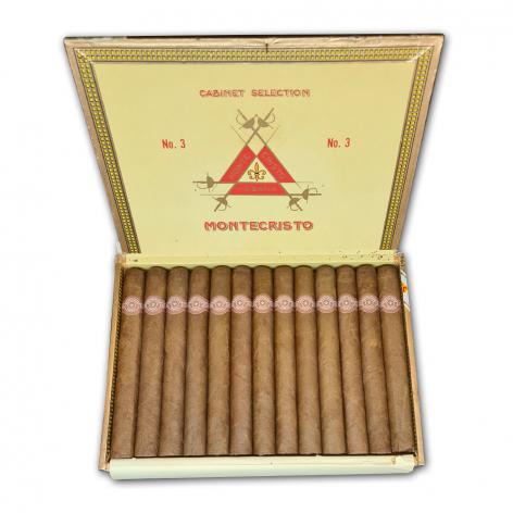 Lot 40 - Montecristo No.4