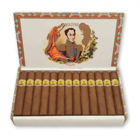 Lot 40 - Bolivar Royal coronas 