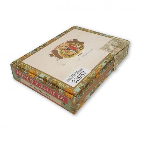 Lot 40 - Romeo y Julieta Belvederes