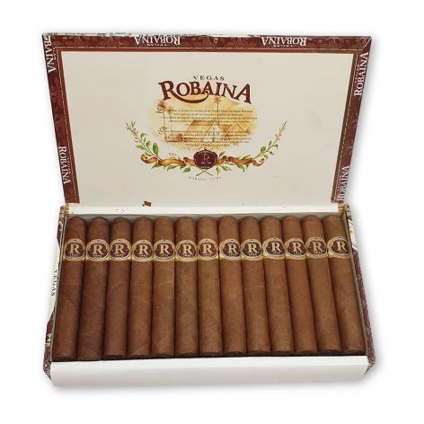 Lot 413 - Vegas Robaina Famosos 