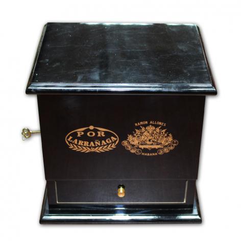 Lot 413 - Por Larranaga/Ramon Allones Humidor