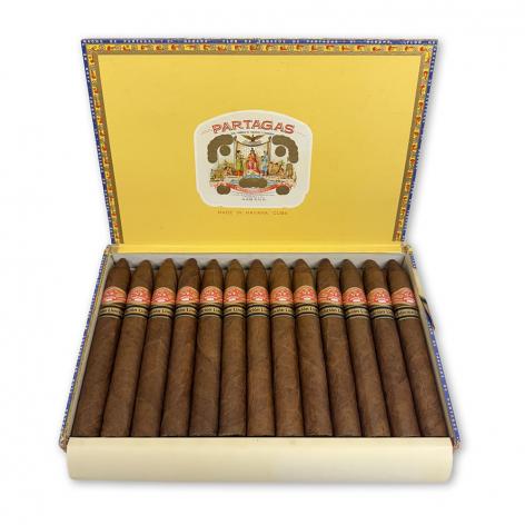 Lot 416 - Partagas Piramides