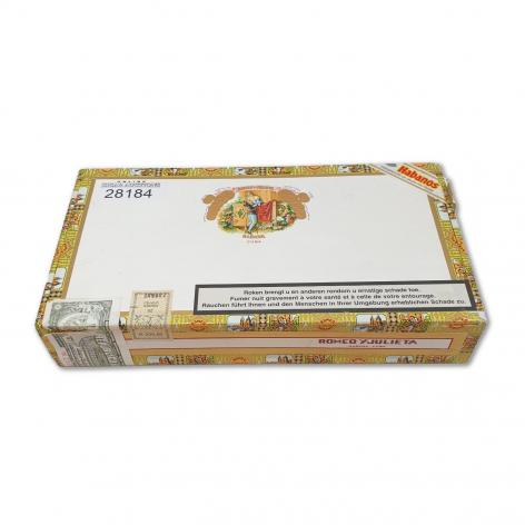 Lot 418 - Romeo y Julieta Short Churchills 