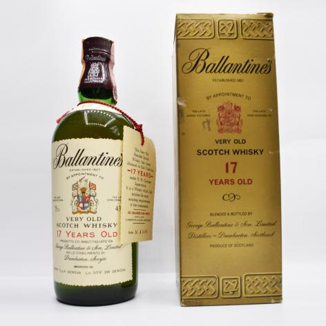 Lot 419 - Ballantines 17YO Very Old 1960s Gold Presentation Box