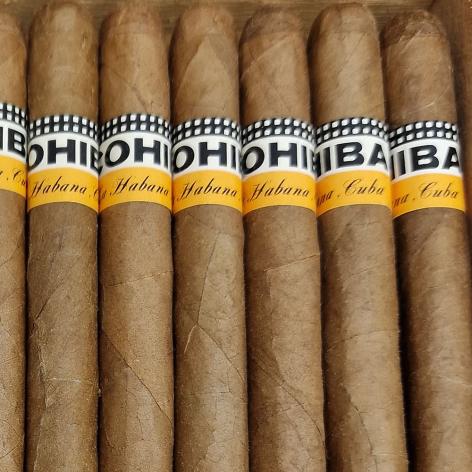 Lot 420 - Cohiba Panetelas