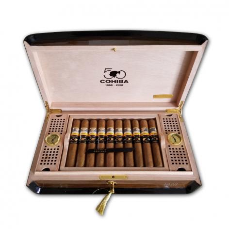 Lot 421 - Cohiba 1966 Majestuosos Humidor