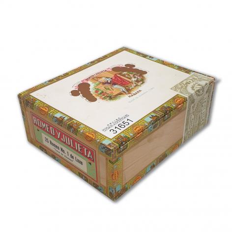 Lot 423 - Romeo y Julieta Romeo No. 1 de Luxe