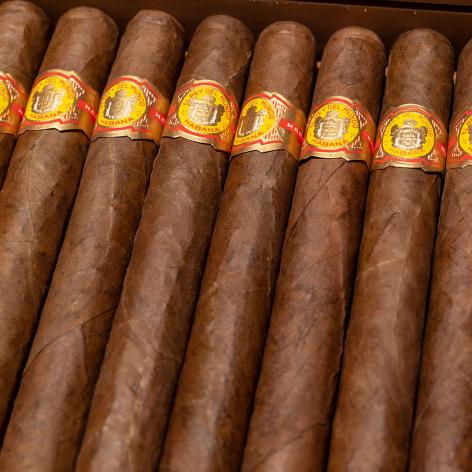 Lot 424 - El Rey Del Mundo Tainos