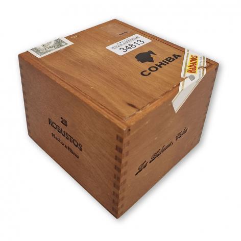 Lot 424 - Cohiba Robustos