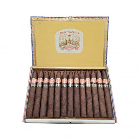 Lot 425 - Partagas Piramides