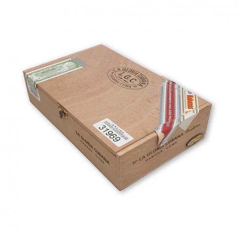 Lot 425 - La Gloria Cubana Revolution