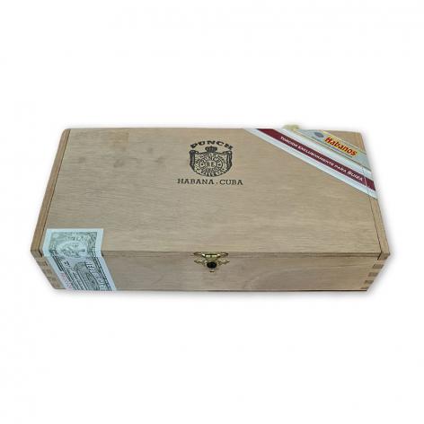 Lot 426 - Punch Robustos