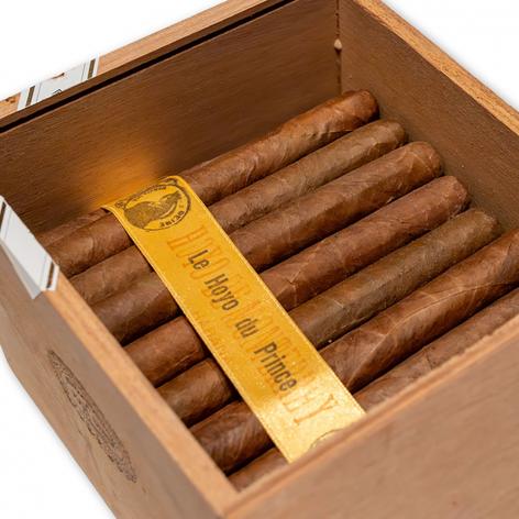 Lot 429 - Hoyo De Monterrey Le Hoyo du Prince