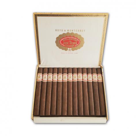 Lot 430 - Hoyo de Monterrey Churchills