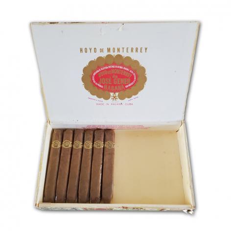 Lot 433 - Hoyo de Monterrey Obsequios