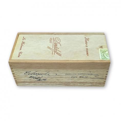 Lot 434 - Davidoff 3000