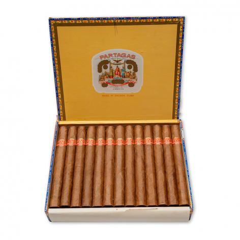 Lot 435 - Partagas Churchill de Luxe