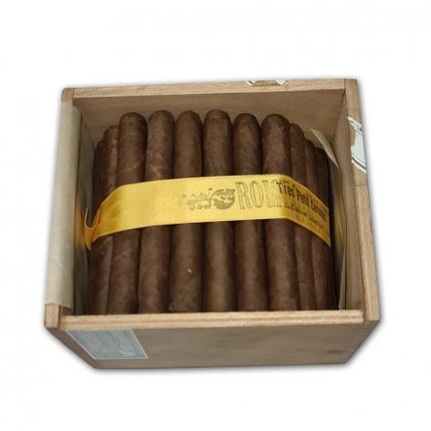 Lot 436 - Romeo y Julieta Tres Petit Coronas