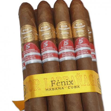 Lot 436 - Por Larranaga Fenix 