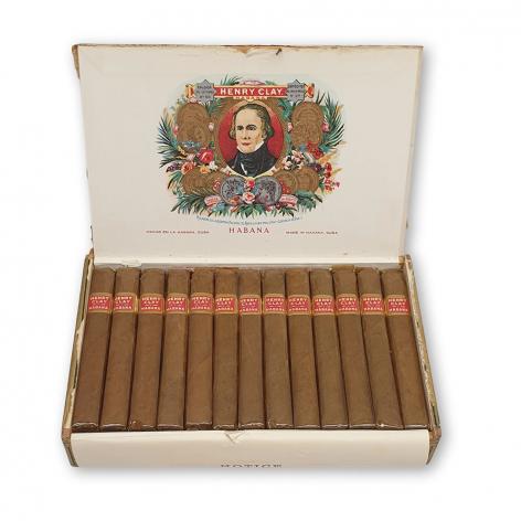 Lot 436 - Henry Clay Conchas de Regalia