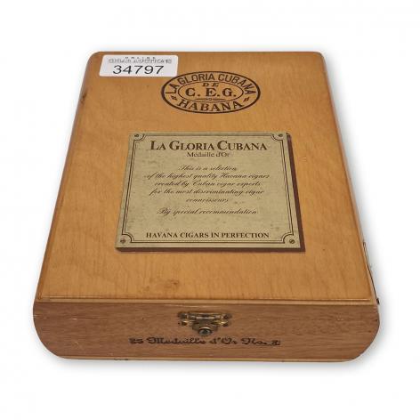 Lot 437 - La Gloria Cubana Medaille d'Or No.2