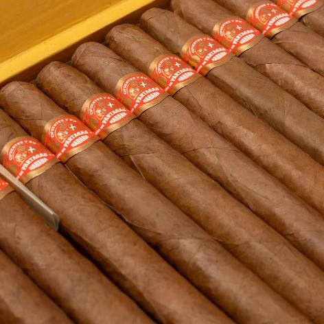 Lot 439 - Partagas de Partagas No.1